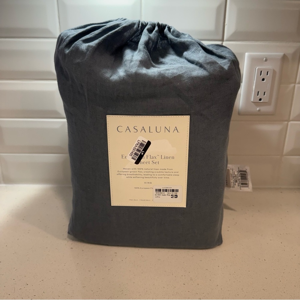 Casaluna European Linen king Sheet Set in Mineral Blue